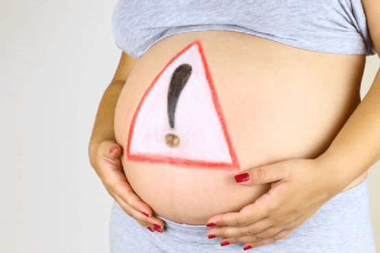 Can lifestyle choices affect the risk of a high-risk pregnancy?